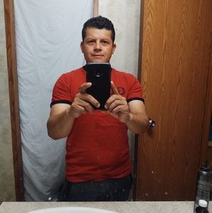 Meet your Posher, Genaro